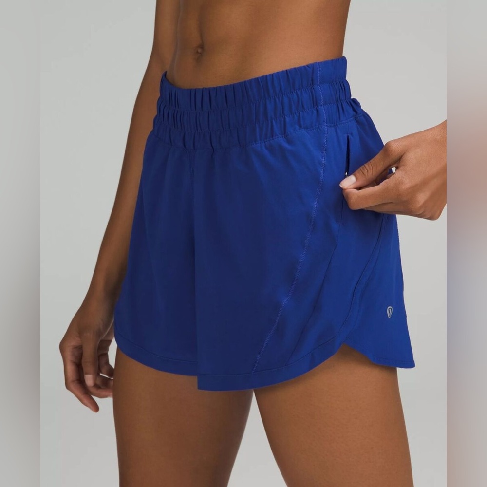 Lululemon Track That High-Rise Lined Short 3" (Size 10, royal blue)